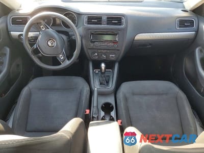 Zdjęcie 8 z 12 samochodu: 2015 VOLKSWAGEN JETTA SE VIN:3VWD17AJ0FM208994 - miniatura