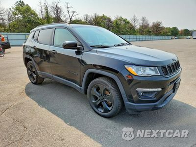 Czwarte zdjęcie samochodu z boku: 2019 JEEP COMPASS LATITUDE VIN:3C4NJDBB7KT818176 - miniatura