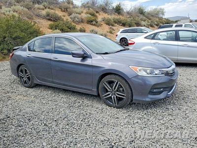 Czwarte zdjęcie samochodu z boku: 2017 HONDA ACCORD SPORT VIN:1HGCR2F55HA198079 - miniatura