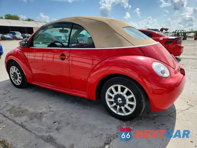 Drugie zdjęcie samochodu z przodu: 2005 VOLKSWAGEN NEW BEETLE GLS VIN:3VWCM31Y55M353486 - miniatura