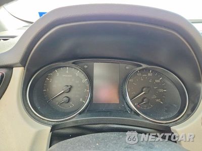 Zdjęcie 9 z 12 samochodu: 2018 NISSAN ROGUE SPORT S VIN:JN1BJ1CP9JW189656 - miniatura