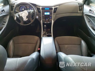 Zdjęcie 8 z 12 samochodu: 2013 HYUNDAI SONATA SE VIN:5NPEC4ACXDH674324 - miniatura