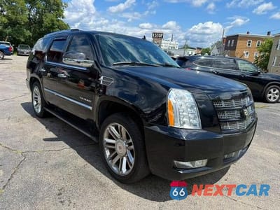 Czwarte zdjęcie samochodu z boku: 2014 CADILLAC ESCALADE PLATINUM VIN:1GYS4DEF4ER228078 - miniatura