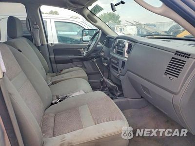 Piąte zdjęcie samochodu w środku: 2007 DODGE RAM 2500 ST VIN:3D7KS28C37G752350 - miniatura