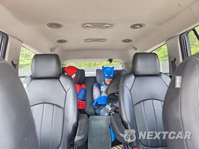 Zdjęcie 10 z 13 samochodu: 2017 BUICK ENCLAVE VIN:5GAKVCKD7HJ353015 - miniatura