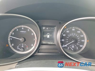 Zdjęcie 9 z 13 samochodu: 2017 HYUNDAI SANTA FE SE VIN:KM8SMDHF2HU191739 - miniatura