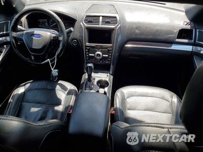 Zdjęcie 8 z 13 samochodu: 2018 FORD EXPLORER LIMITED VIN:1FM5K8F82JGB66634 - miniatura
