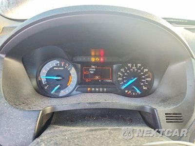 Zdjęcie 9 z 14 samochodu: 2017 FORD EXPLORER XLT VIN:1FM5K8DH7HGA15303 - miniatura
