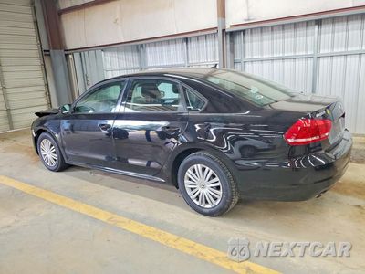 Drugie zdjęcie samochodu z przodu: 2014 VOLKSWAGEN PASSAT S VIN:1VWAP7A30EC008703 - miniatura
