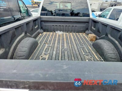 Zdjęcie 10 z 13 samochodu: 2024 FORD F350 SUPER DUTY VIN:1FT8W3BT3RED49390 - miniatura