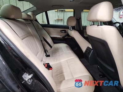 Zdjęcie 10 z 12 samochodu: 2011 BMW 335 XI VIN:WBAPL5G50BNN23705 - miniatura