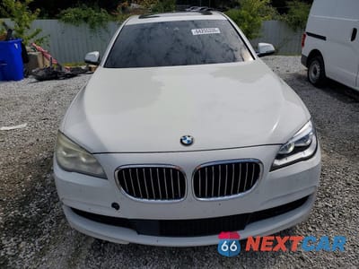 Piąte zdjęcie samochodu w środku: 2015 BMW 750 I VIN:WBAYA8C57FD825375 - miniatura