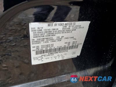 Zdjęcie 13 z 13 samochodu: 2019 LINCOLN MKT VIN:2LMHJ5NK7KBL04256 - miniatura