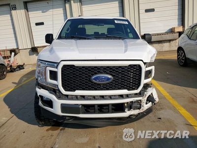 Piąte zdjęcie samochodu w środku: 2018 FORD F150 SUPERCREW VIN:1FTEW1EPXJKF01919 - miniatura