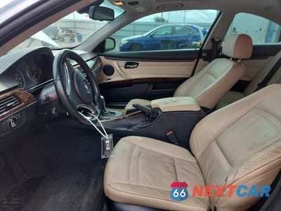 Zdjęcie 7 z 12 samochodu: 2012 BMW 328 I VIN:WBAKE3C57CE770347 - miniatura