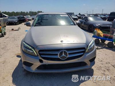 Piąte zdjęcie samochodu w środku: 2021 MERCEDES-BENZ C 300 VIN:W1KWF8DB6MR653295 - miniatura