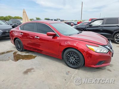 Czwarte zdjęcie samochodu z boku: 2018 NISSAN ALTIMA 2.5 S VIN:1N4AL3AP5JC193471 - miniatura