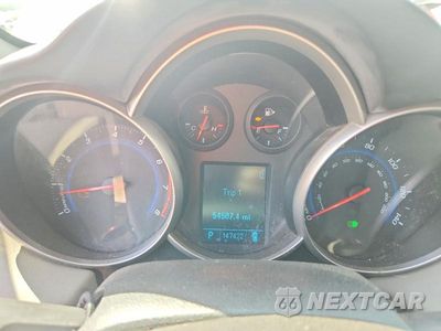Zdjęcie 9 z 12 samochodu: 2011 CHEVROLET CRUZE LS VIN:1G1PC5SH3B7186156 - miniatura