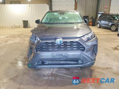 Piąte zdjęcie samochodu w środku: 2024 TOYOTA RAV4 LE VIN:4T3LWRFV7RU129901 - miniatura