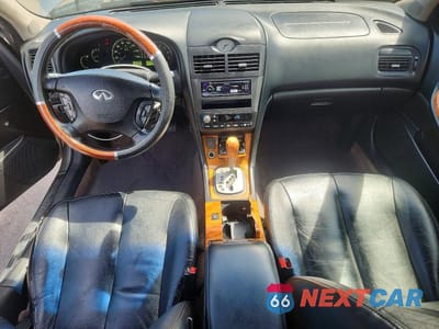 Zdjęcie 8 z 13 samochodu: 2004 INFINITI I35 BASE VIN:JNKDA31A64T202061 - miniatura