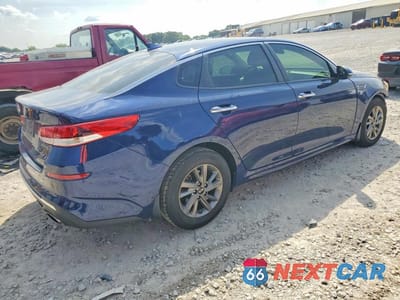 Trzecie zdjęcie samochodu z tyłu: 2020 KIA OPTIMA LX VIN:5XXGT4L30LG416247 - miniatura