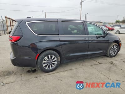 Trzecie zdjęcie samochodu z tyłu: 2023 CHRYSLER PACIFICA HYBRID TOURING L VIN:2C4RC1L75PR626219 - miniatura