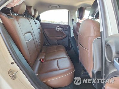Zdjęcie 11 z 13 samochodu: 2018 FIAT 500X LOUNGE VIN:ZFBCFXDB3JP650307 - miniatura