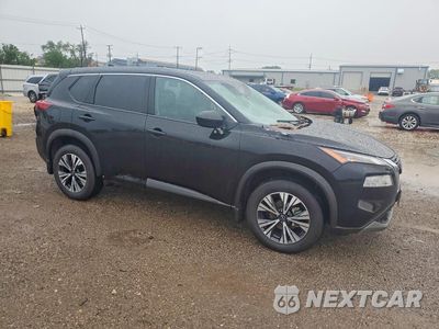 Czwarte zdjęcie samochodu z boku: 2023 NISSAN ROGUE SV VIN:5N1BT3BB8PC884290 - miniatura