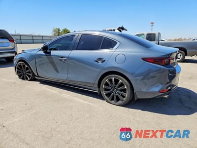 Drugie zdjęcie samochodu z przodu: 2023 MAZDA 3 PREFERRED VIN:3MZBPACM4PM370493 - miniatura