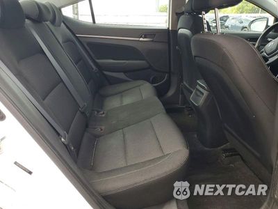 Zdjęcie 10 z 12 samochodu: 2018 HYUNDAI ELANTRA SEL VIN:5NPD84LF8JH318521 - miniatura