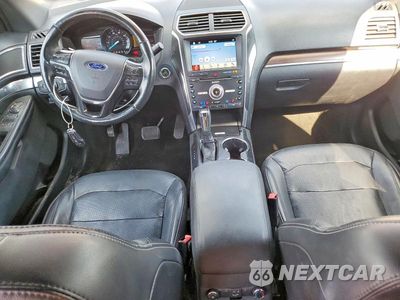 Zdjęcie 8 z 13 samochodu: 2017 FORD EXPLORER LIMITED VIN:1FM5K8F89HGD87707 - miniatura