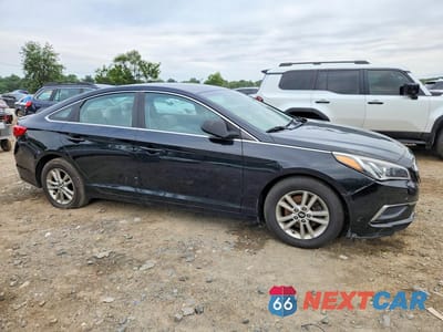 Czwarte zdjęcie samochodu z boku: 2017 HYUNDAI SONATA SE VIN:5NPE24AF9HH501042 - miniatura