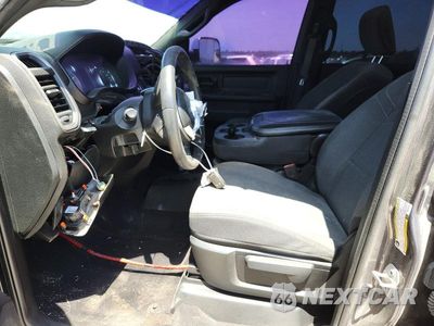 Zdjęcie 7 z 12 samochodu: 2021 RAM 2500 TRADESMAN VIN:3C6UR5CL6MG695832 - miniatura