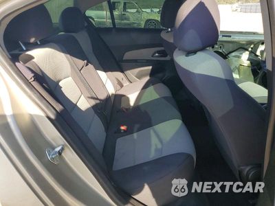 Zdjęcie 10 z 13 samochodu: 2014 CHEVROLET CRUZE LS VIN:1G1PA5SG8E7235238 - miniatura