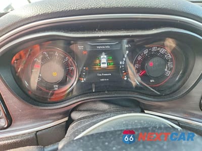 Zdjęcie 9 z 12 samochodu: 2017 DODGE CHALLENGER SXT VIN:2C3CDZAGXHH531896 - miniatura