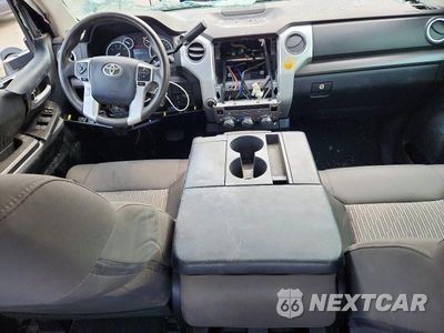 Zdjęcie 8 z 13 samochodu: 2017 TOYOTA TUNDRA SR5 VIN:5TFUY5F16HX598055 - miniatura