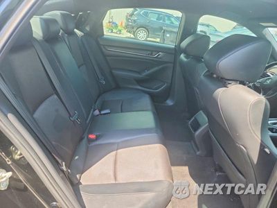 Zdjęcie 10 z 12 samochodu: 2018 HONDA ACCORD SPORT VIN:1HGCV1F31JA187977 - miniatura