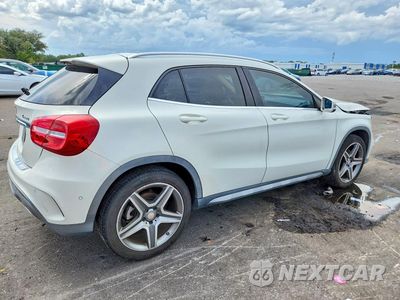 Trzecie zdjęcie samochodu z tyłu: 2015 MERCEDES-BENZ GLA 250 4MATIC VIN:WDCTG4GB0FJ040969 - miniatura