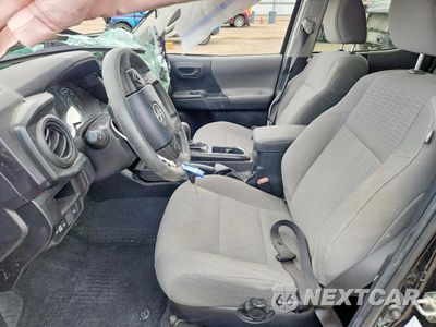 Zdjęcie 7 z 12 samochodu: 2019 TOYOTA TACOMA SR VIN:5TFAX5GN1KX142608 - miniatura