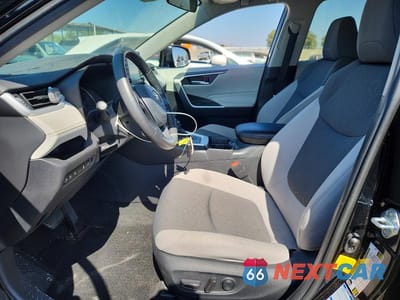 Zdjęcie 7 z 13 samochodu: 2021 TOYOTA RAV4 XLE VIN:4T3RWRFV2MU034939 - miniatura