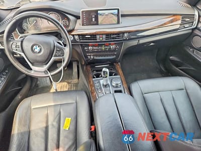 Zdjęcie 8 z 13 samochodu: 2018 BMW X5 XDR40E VIN:5UXKT0C5XJ0V99450 - miniatura