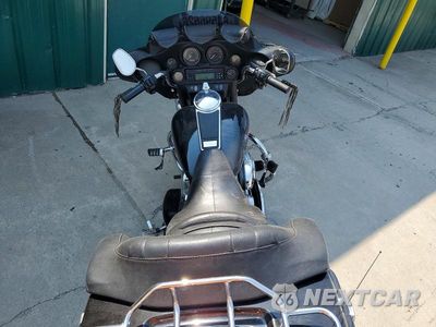 Zdjęcie 6 z 8 samochodu: 2006 HARLEY-DAVIDSON FLHTCI VIN:1HD1FFW176Y661653 - miniatura