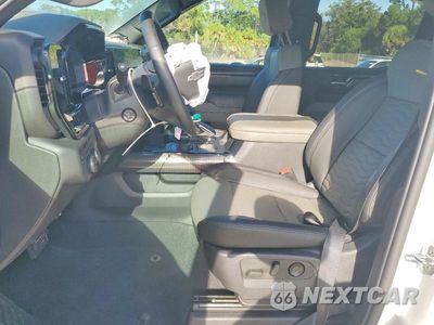Zdjęcie 7 z 12 samochodu: 2024 CHEVROLET SILVERADO K1500 ZR2 VIN:3GCUDHE8XRG299184 - miniatura