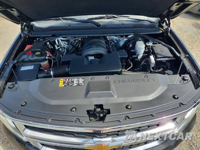 Zdjęcie 12 z 13 samochodu: 2018 CHEVROLET TAHOE C1500 LT VIN:1GNSCBKC4JR309543 - miniatura