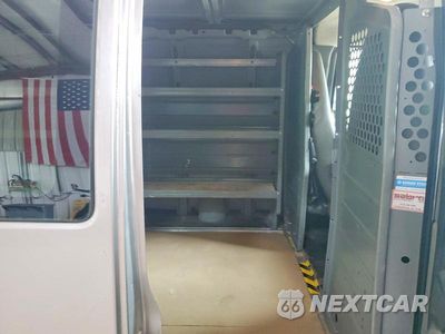 Zdjęcie 11 z 14 samochodu: 2014 CHEVROLET EXPRESS G2500 VIN:1GCWGFCG0E1124966 - miniatura