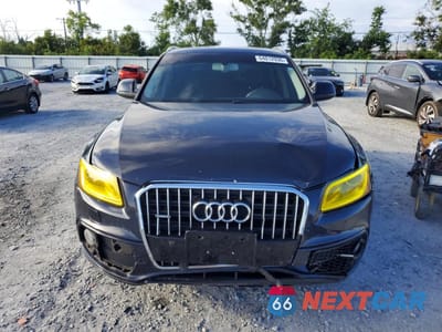 Piąte zdjęcie samochodu w środku: 2014 AUDI Q5 PREMIUM PLUS VIN:WA1DGAFP6EA123997 - miniatura
