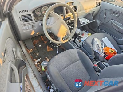 Zdjęcie 8 z 12 samochodu: 2003 KIA RIO CINCO VIN:KNADC165936131590 - miniatura