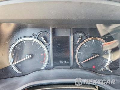 Zdjęcie 9 z 14 samochodu: 2020 TOYOTA 4RUNNER TRD OFF-ROAD VIN:JTEBU5JR3L5798925 - miniatura