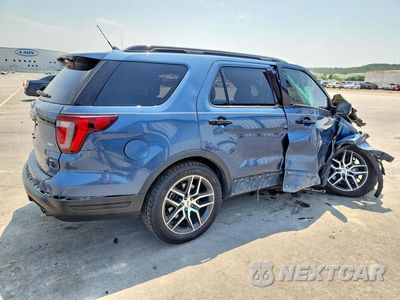Trzecie zdjęcie samochodu z tyłu: 2018 FORD EXPLORER SPORT VIN:1FM5K8GT8JGB65216 - miniatura