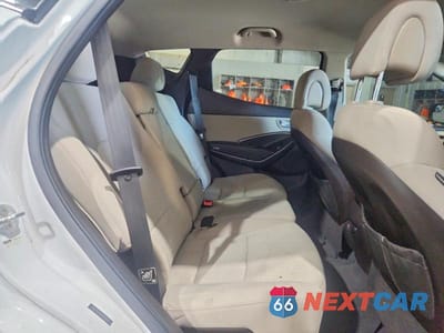 Zdjęcie 11 z 13 samochodu: 2017 HYUNDAI SANTA FE SPORT 2.4L VIN:5NMZU3LB6HH019514 - miniatura